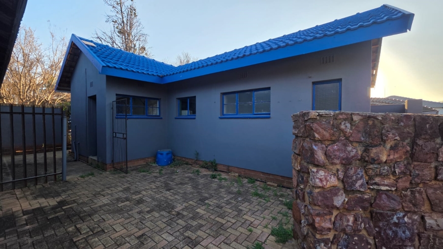 4 Bedroom Property for Sale in Songloed North West